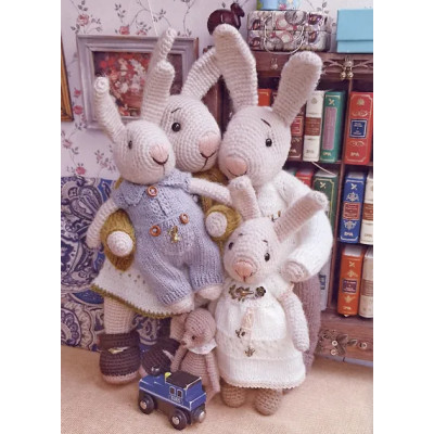 Зверева Дина: Вязаное счастье семейства Кроликовых. Больше чем АМИГУРУМИ + уникальные наряды на все случаи жизни (2-е издание)