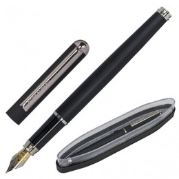 Ручка бизнес-класса перьевая BRAUBERG Larghetto, СИНЯЯ, корпус черный с хромированными деталями, линия письма 0,25 мм, 143477